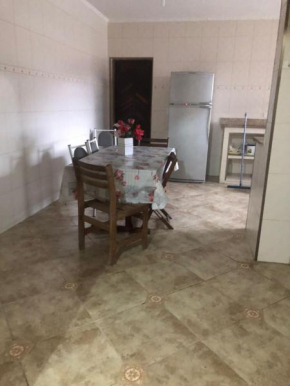Casa de praia em Mongaguá com piscina